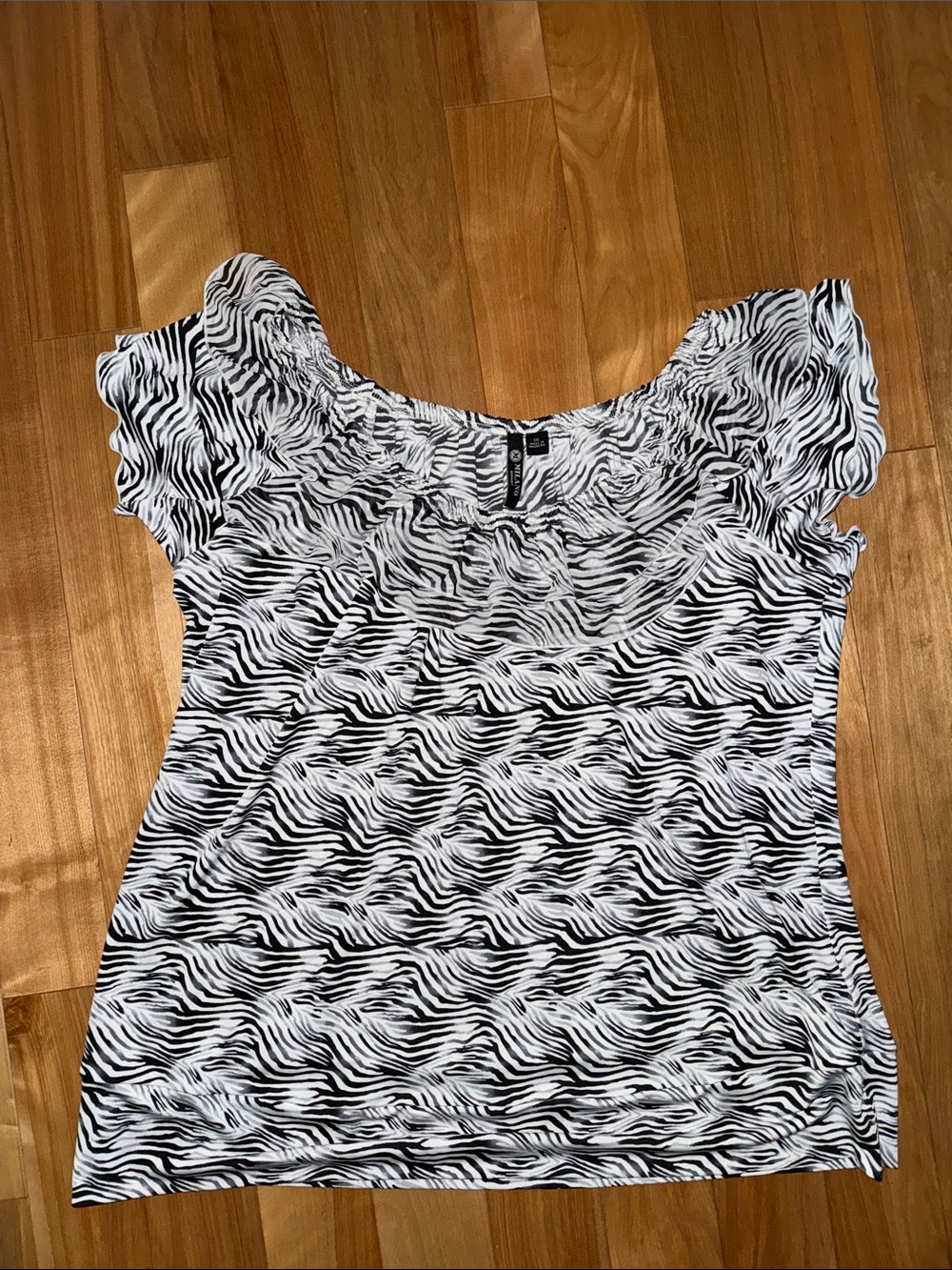 Milano Black & White Zebra-Print Short Sleeve Top